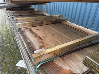 Ca. 117x Douglas wisselsponning, 18x190mm, lengte 400cm